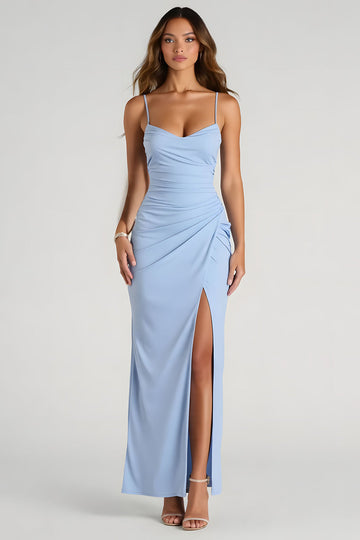 Bleu clair spaghetti bretelles fourreau froncé longue robe de demoiselle d’honneur